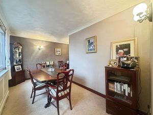 Dining Area- click for photo gallery
